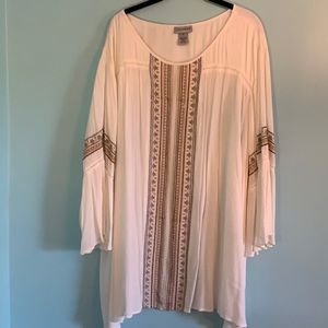 Catherines 4X boho cream colored top